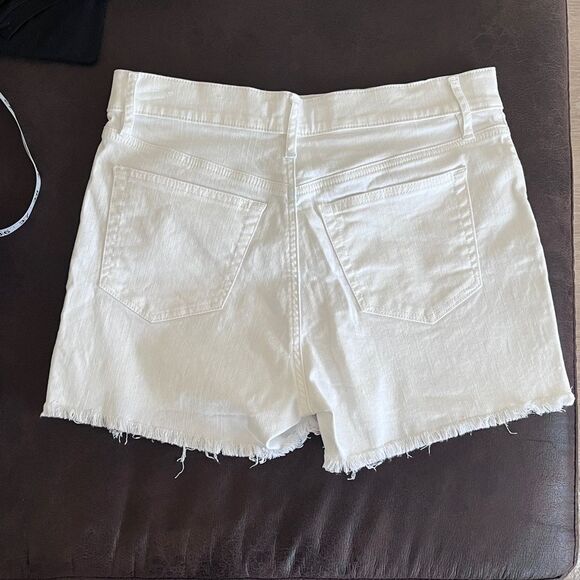 LOFT White Denim 3” Shorts Cut Off Mid Rise Sz 2/26 - Picture 3 of 6